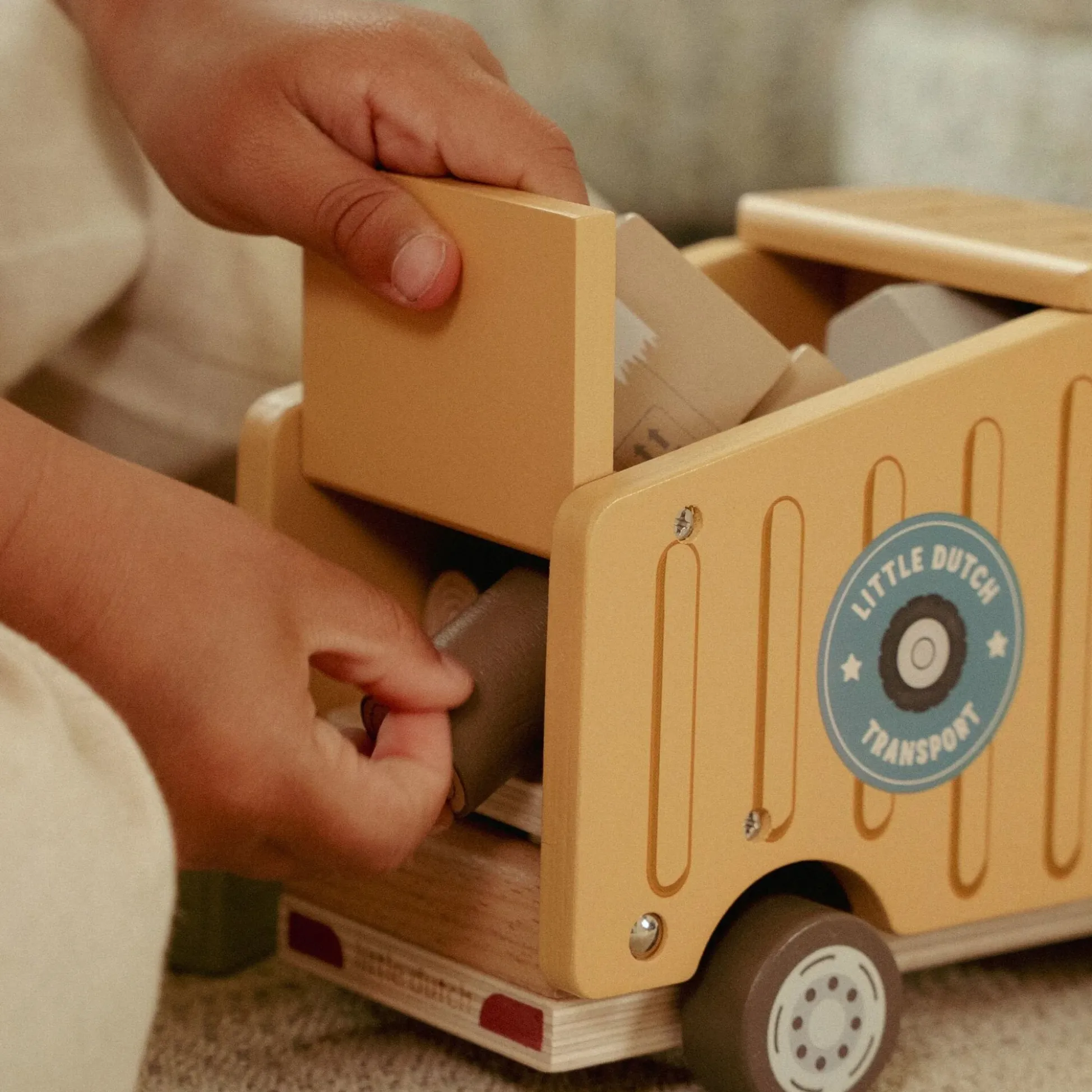 Houten kiepwagen – Meerkleurig – Essentials