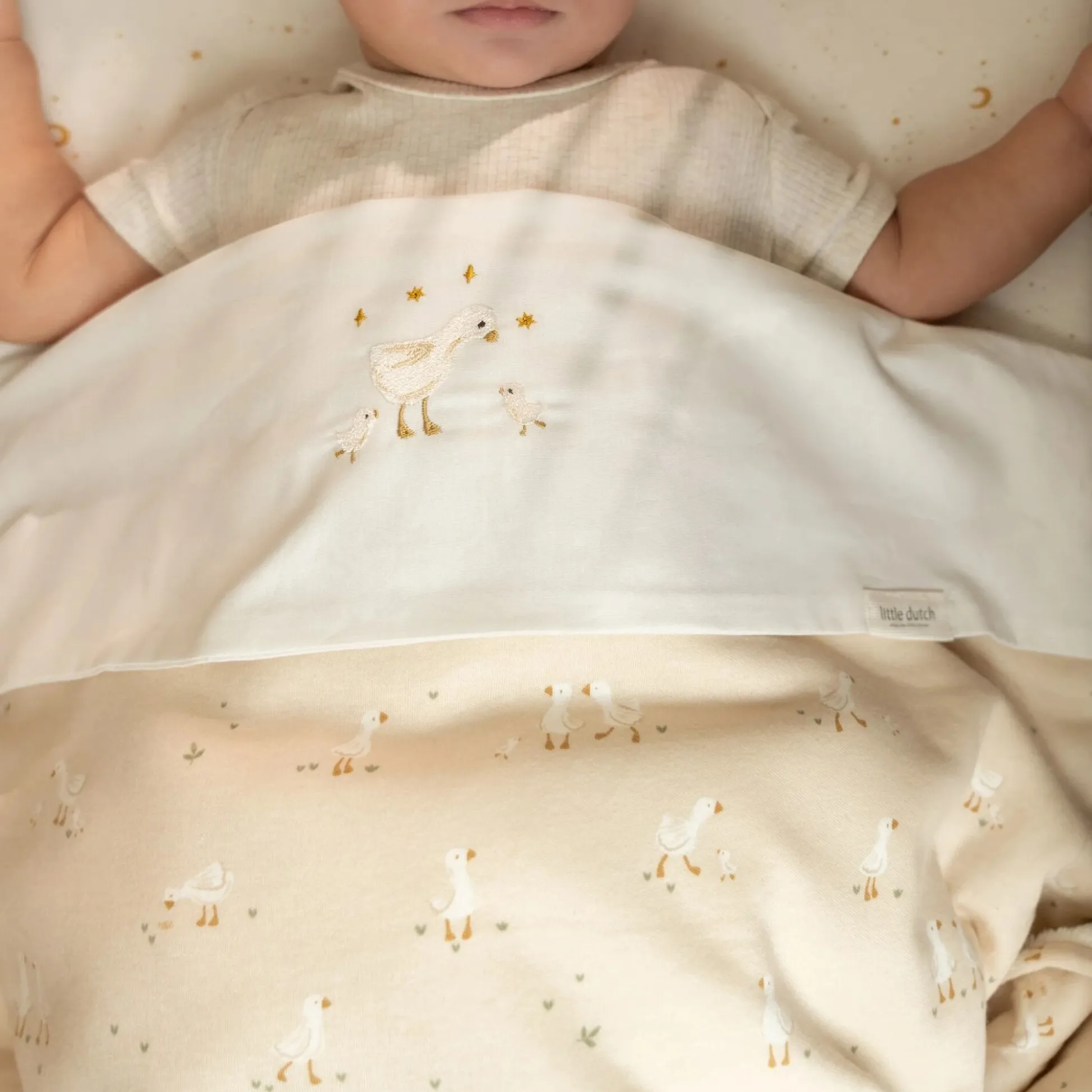 Ledikant deken - Fleece - Beige - Newborn Naturals - Little Goose