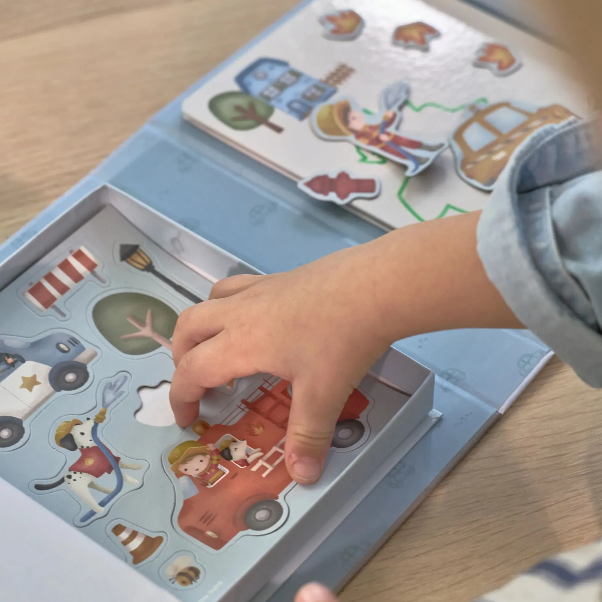 Magnetisch speelboek - Jim