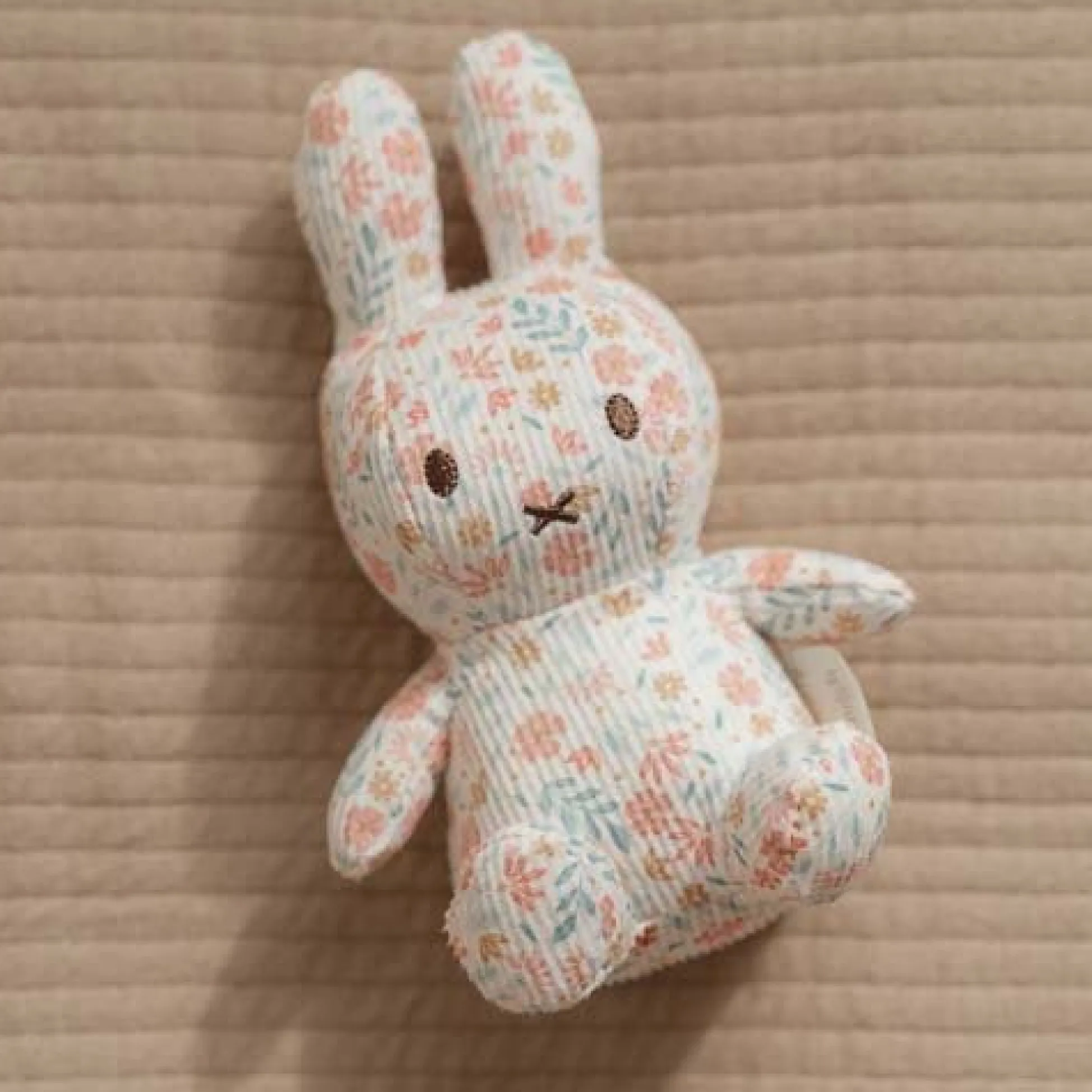 nijntje knuffel all-over print 15 cm - Roze - Lucky Blossom