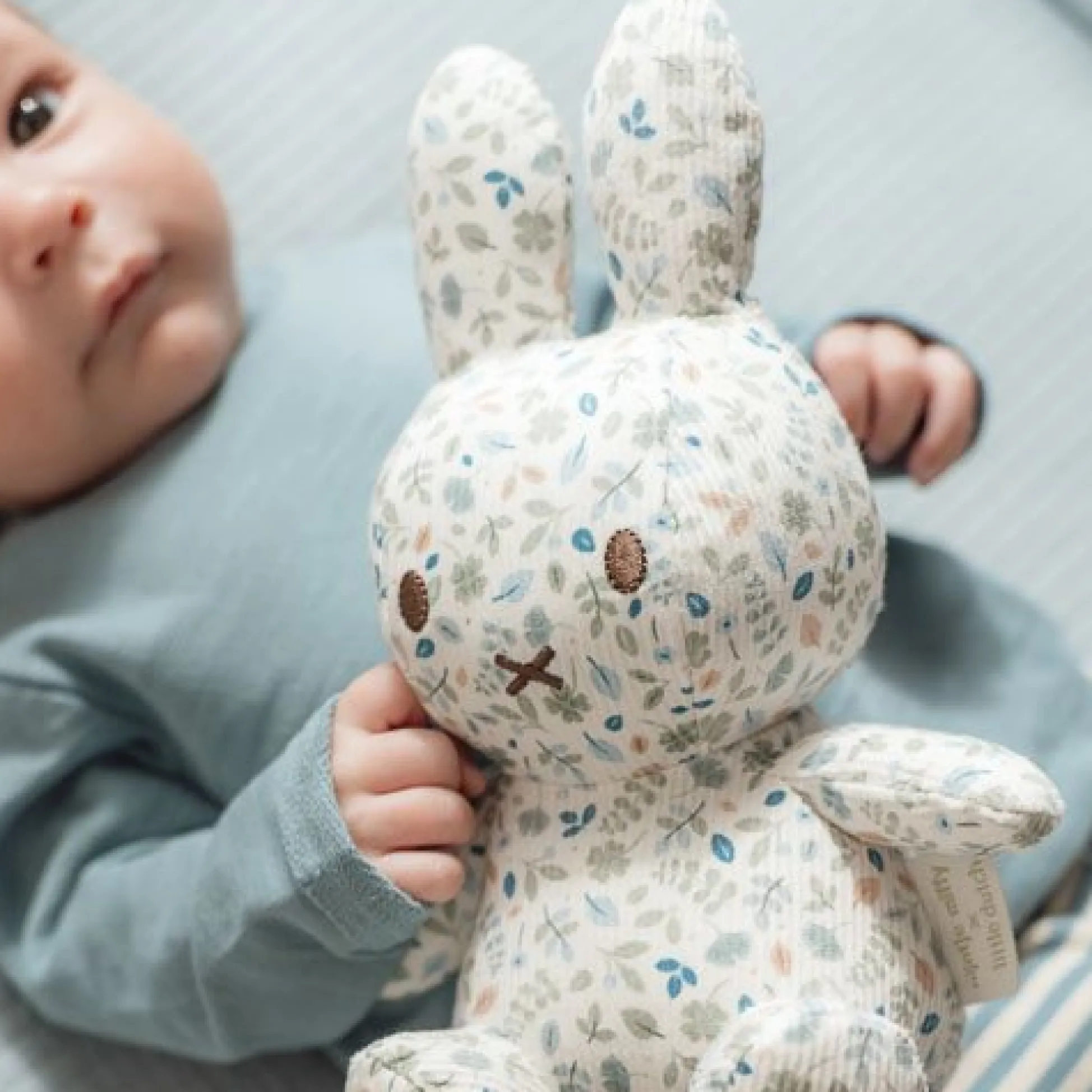 nijntje knuffel all-over print 30 cm - Blauw - Lucky Leaves
